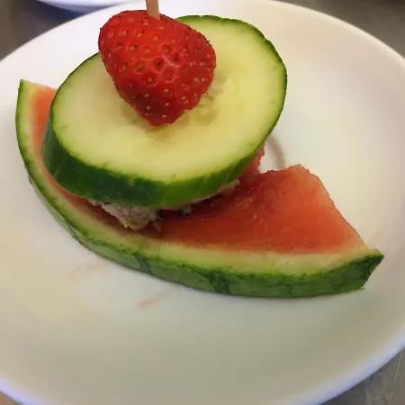 بيت ضيافة Hotel-pension Seeadler 3*